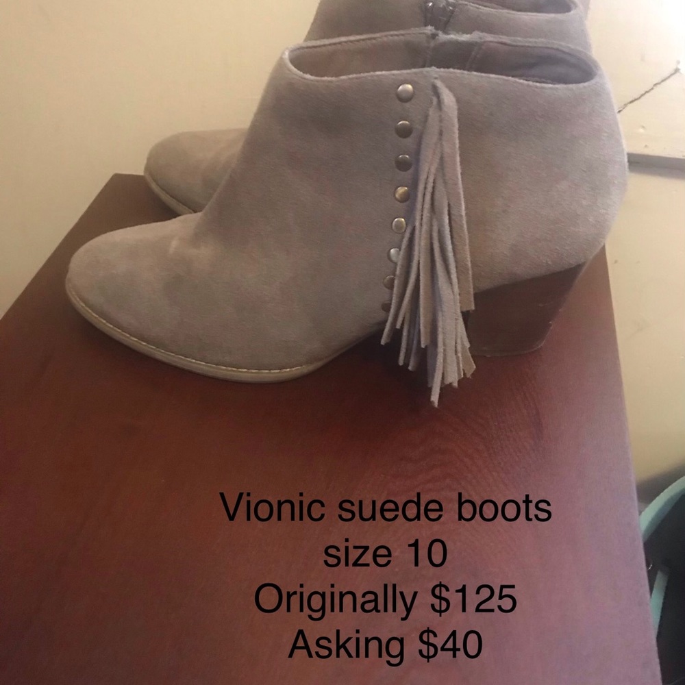 Vionic Suede Boots size 10